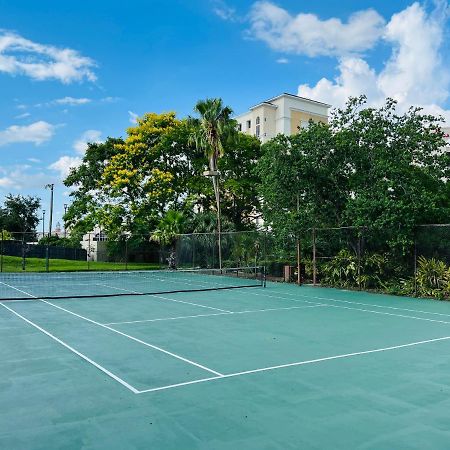 Modern Studio On I-Drive: Parking + Pool Included ออร์ลันโด ภายนอก รูปภาพ