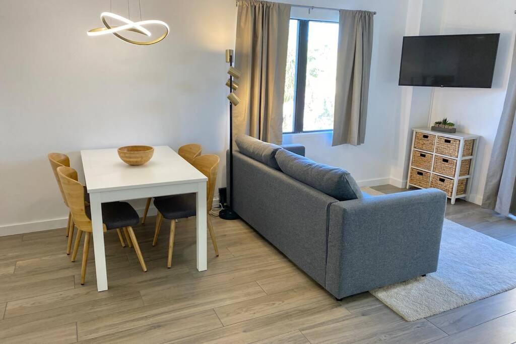 Modern Studio On I-Drive: Parking + Pool Included ออร์ลันโด ภายนอก รูปภาพ